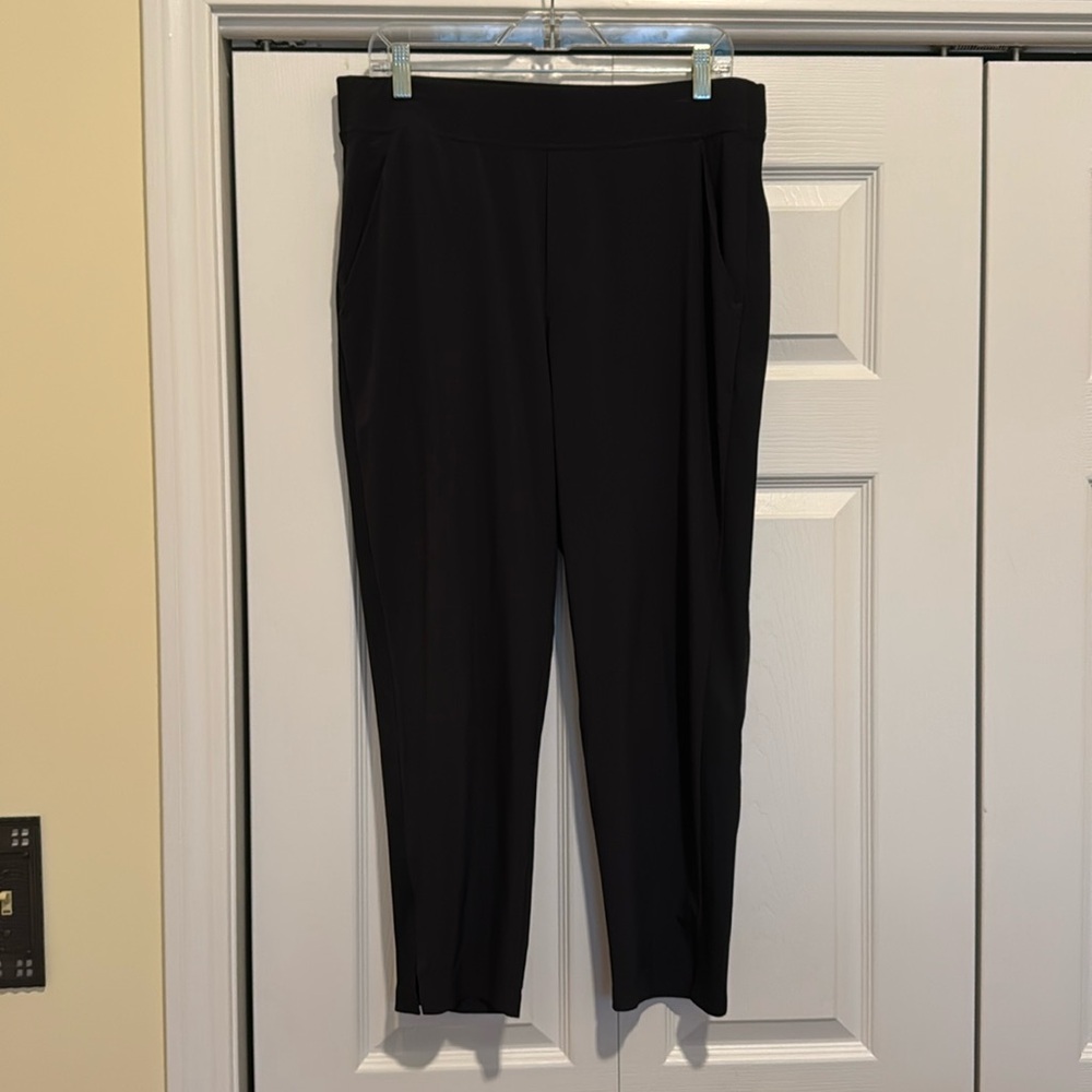 Women’s Athleta Brooklyn Mid Rise Ankle Pant Size 12 P Black